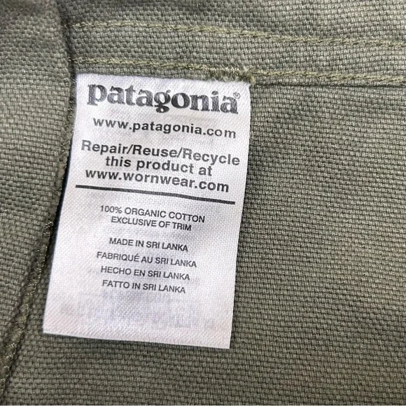 Patagonia Stand Up Short Overalls Women's Olive Green Denim Overalls Size Small - Picture 7 of 7